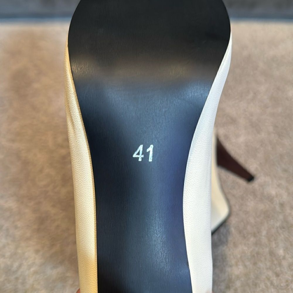 Women’s Beige & Black High Heels Pumps Bow Design SlipOn Size 8.5/9 (41CN) *READ - Picture 8 of 12
